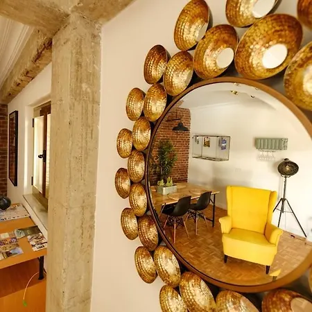 Appartement Lifehouse Cathedral * Free Parking* Superiorwifi*
