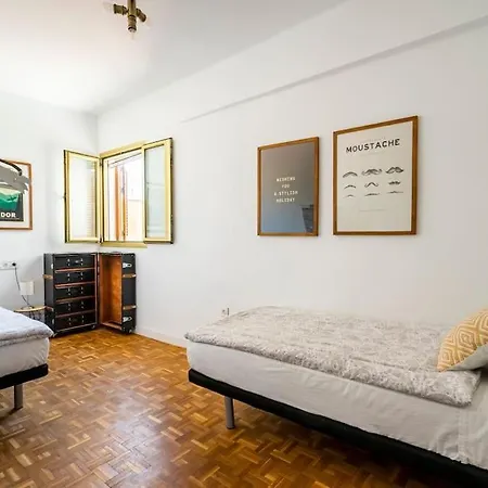 Appartement Lifehouse Cathedral * Free Parking* Superiorwifi* *