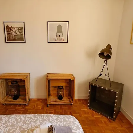 Lifehouse Cathedral * Free Parking* Superiorwifi* Appartement *